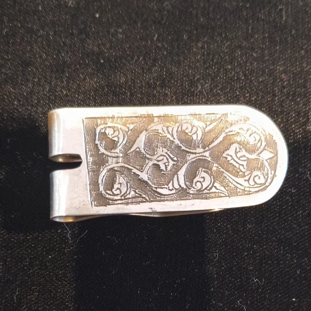Engraved Silver-Tone Money Clip for Men